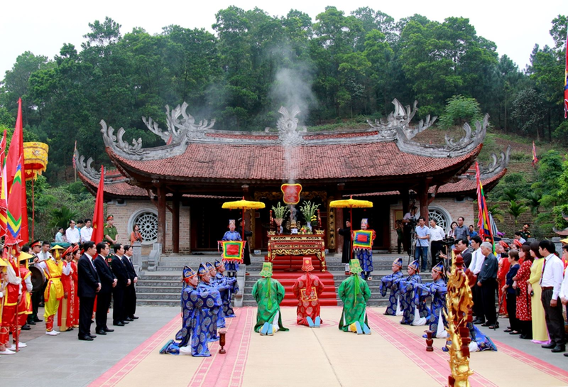 du lịch phú thọ 2 ngày 1 đêm