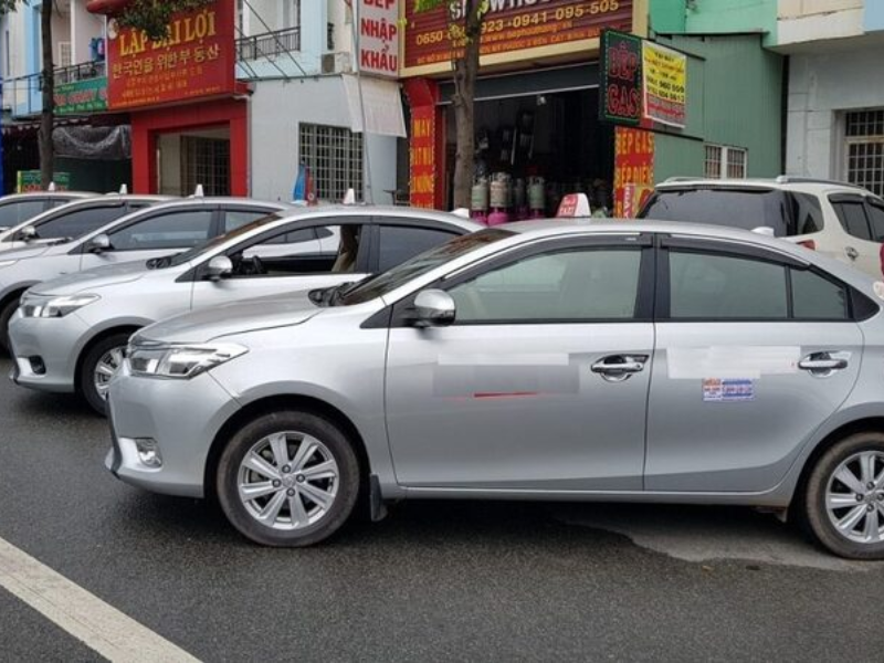 taxi Gia Lâm