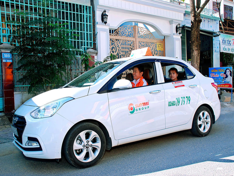 taxi hòa bình