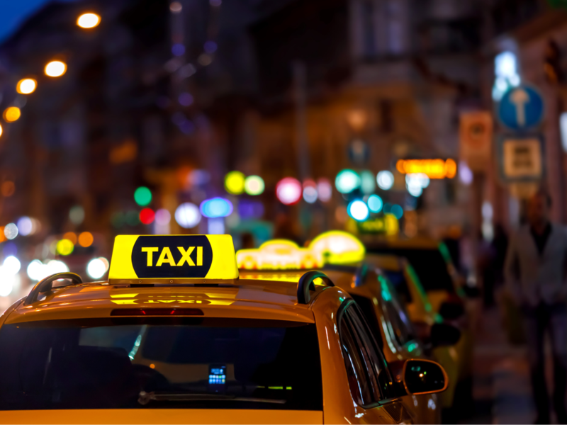 taxi đại từ