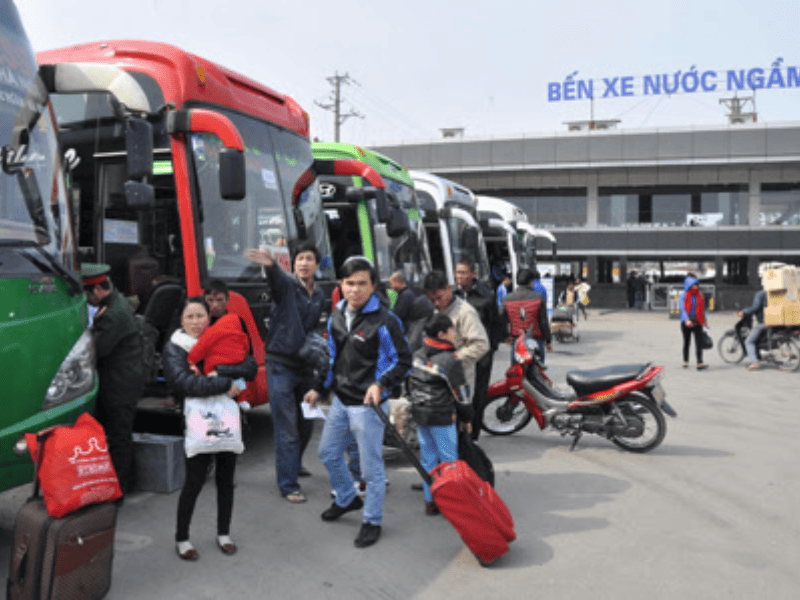bến xe gần sân bay Nội Bài