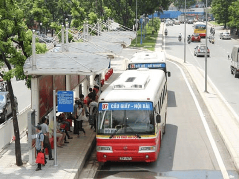 bến xe gần sân bay Nội Bài