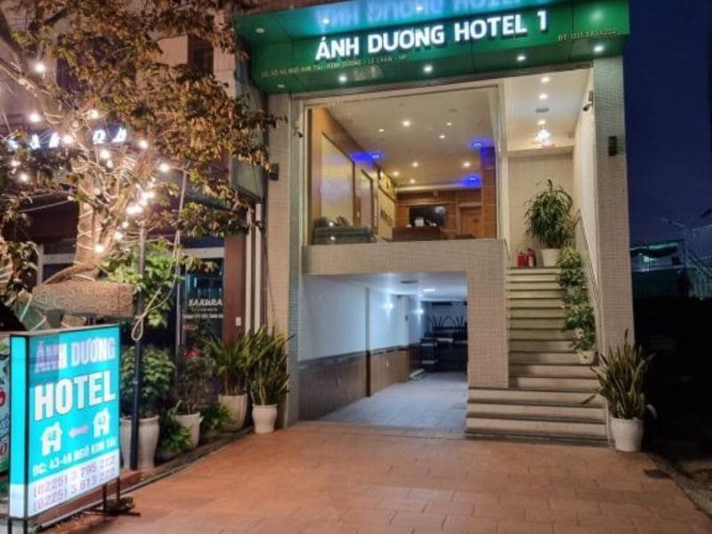nhà nghỉ gần sân bay nội bài